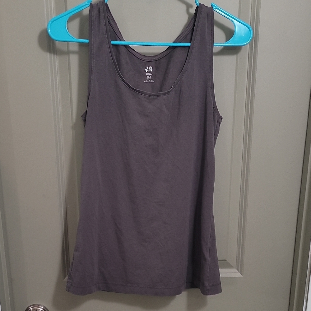 H&M Gray Sleeveless Tank Top